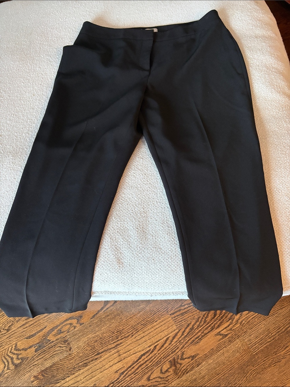 Elie Tahari Black Tailored Straight-Leg Dress Pants